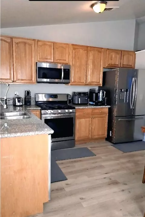 Kitchen - 1534 Wilson Ave, Perris, CA 92571 photo 3 of 3