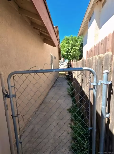 Exterior - 1534 Wilson Ave, Perris, CA 92571 photo 3 of 3