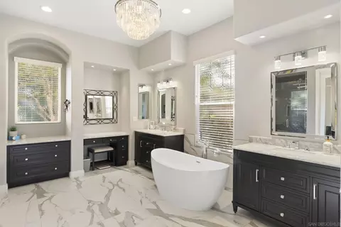 Bath - 13650 Overland Pass, Poway, CA 92064 photo 1 of 6