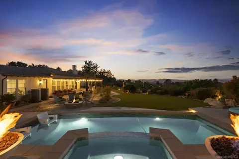 13650 Overland Pass, Poway, CA 92064