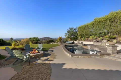 Exterior - 13650 Overland Pass, Poway, CA 92064 photo 5 of 20