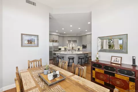 Dining - 13650 Overland Pass, Poway, CA 92064 photo 3 of 3