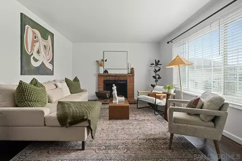11394 Pegasus Ave, San Diego, CA 92126