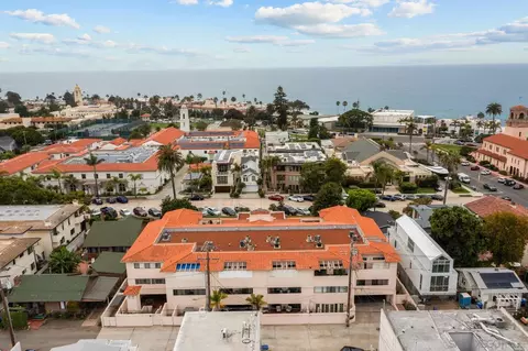 View/Area - 7757 Eads Ave #B7, La Jolla, CA 92037 photo 2 of 6