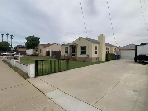 747 5th St, Imperial Beach, CA 91932