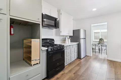 Kitchen - 118 W 8th Ave, Escondido, CA 92025 photo 4 of 9
