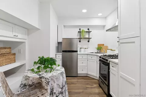Kitchen - 118 W 8th Ave, Escondido, CA 92025 photo 7 of 9