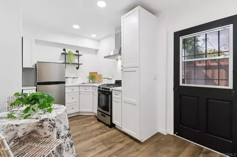 Kitchen - 118 W 8th Ave, Escondido, CA 92025 photo 6 of 9