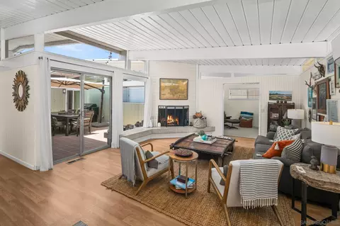 435 Country Club Ln, Coronado, CA 92118