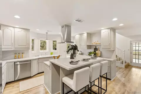Kitchen - 9182 Tonya Ln, Santee, CA 92071 photo 8 of 9