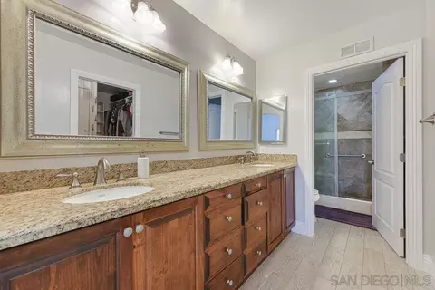 Bath - 17706 Villamoura Dr, Poway, CA 92064 photo 1 of 3