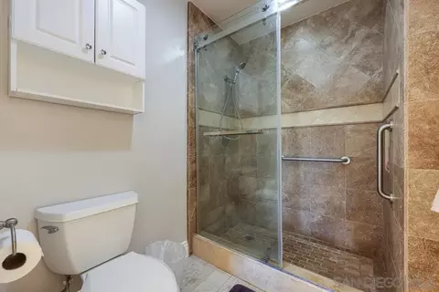 Bath - 17706 Villamoura Dr, Poway, CA 92064 photo 2 of 3
