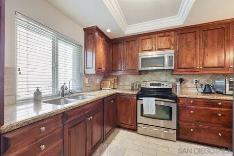 Kitchen - 17706 Villamoura Dr, Poway, CA 92064 photo 1 of 2