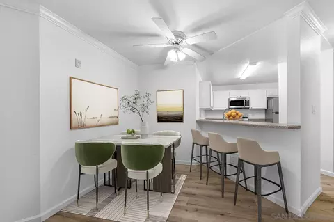 7405 Charmant Dr #2033, San Diego, CA 92122