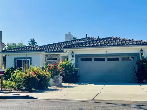 12709 Oak Knoll Rd, Poway, CA 92064