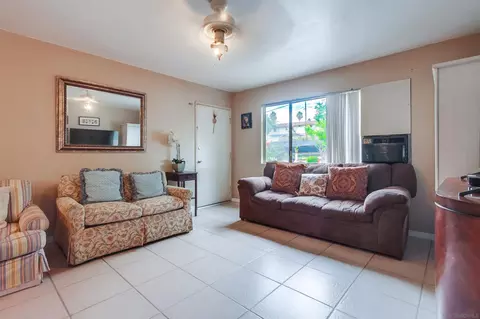 Living - 1034 Bartlett Dr, Vista, CA 92084 photo 3 of 4
