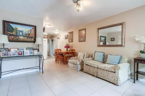 Living - 1034 Bartlett Dr, Vista, CA 92084 photo 2 of 4