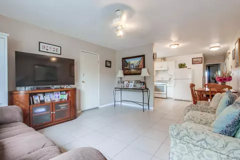 Living - 1034 Bartlett Dr, Vista, CA 92084 photo 1 of 4