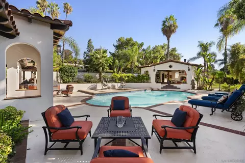 Exterior - 2103 Sunnyside Ave, El Cajon, CA 92019 photo 4 of 11