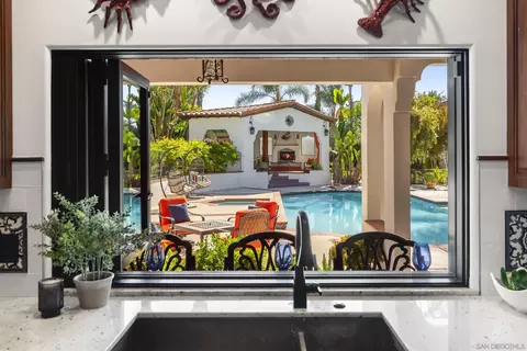 Kitchen - 2103 Sunnyside Ave, El Cajon, CA 92019 photo 2 of 2