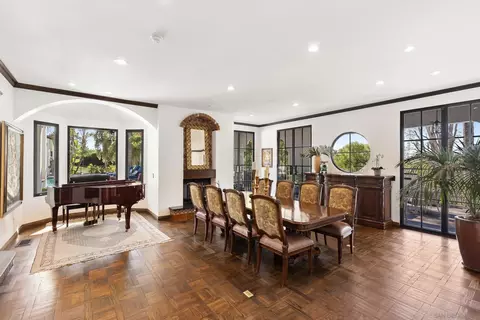 Dining - 2103 Sunnyside Ave, El Cajon, CA 92019 photo 1 of 2