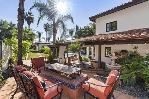 Exterior - 2103 Sunnyside Ave, El Cajon, CA 92019 photo 7 of 11
