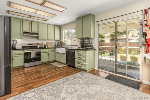 Kitchen - 24084 Sargeant Rd, Ramona, CA 92065 photo 1 of 4