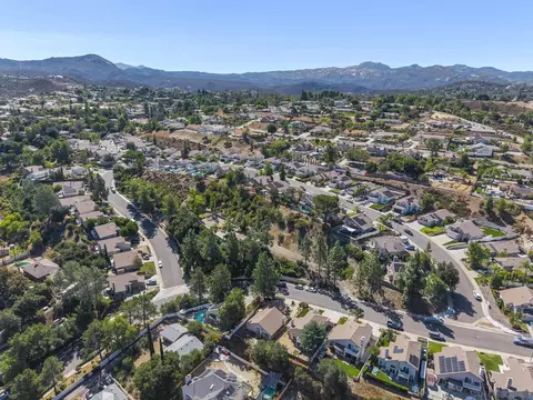 View/Area - 1487 Bay Meadows Dr, Alpine, CA 91901 photo 13 of 16