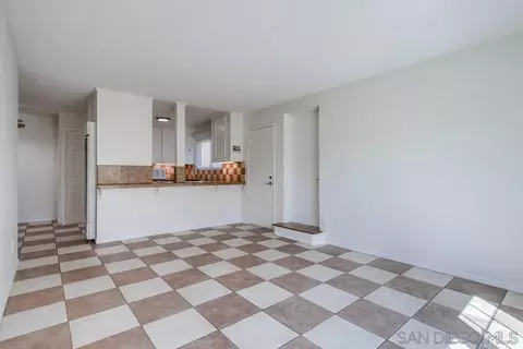 10232 Princess Sarit Way, Santee, CA 92071 photo 8