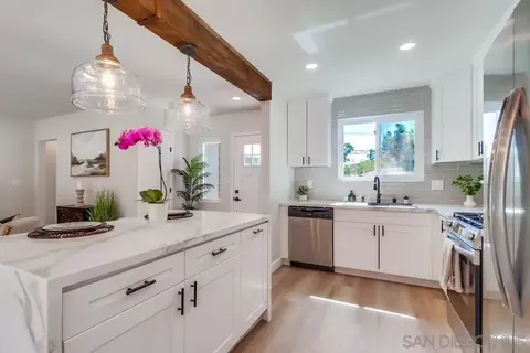 Kitchen - 3227 Fairway Dr, La Mesa, CA 91941 photo 5 of 9