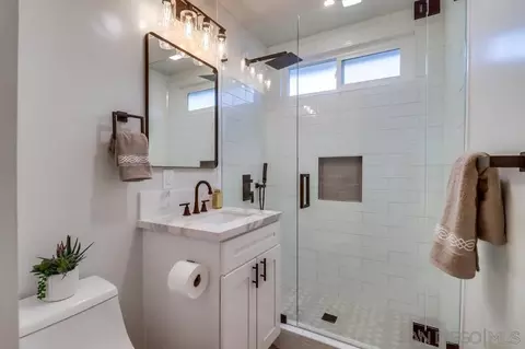 Bath - 3227 Fairway Dr, La Mesa, CA 91941 photo 1 of 5