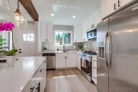 Kitchen - 3227 Fairway Dr, La Mesa, CA 91941 photo 4 of 9