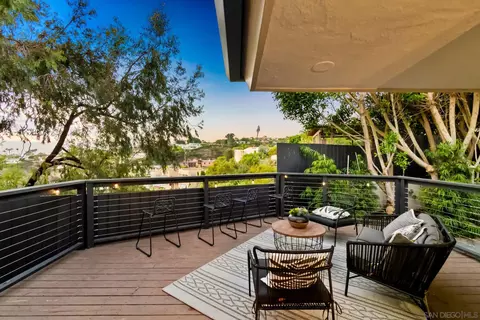 896 La Jolla Rancho Rd, La Jolla, CA 92037 photo 9
