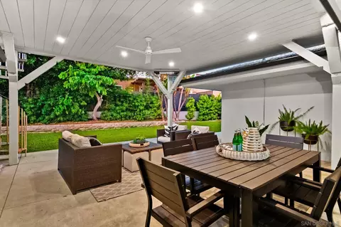 896 La Jolla Rancho Rd, La Jolla, CA 92037 photo 8