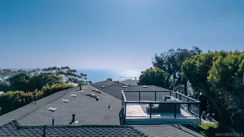 896 La Jolla Rancho Rd, La Jolla, CA 92037 photo 4