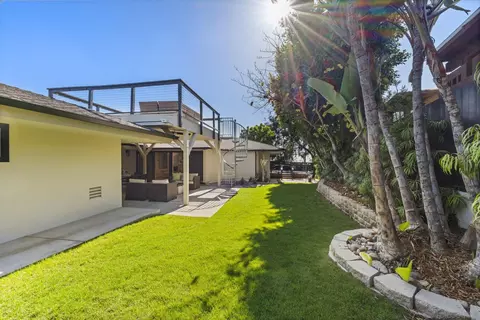 896 La Jolla Rancho Rd, La Jolla, CA 92037 photo 20