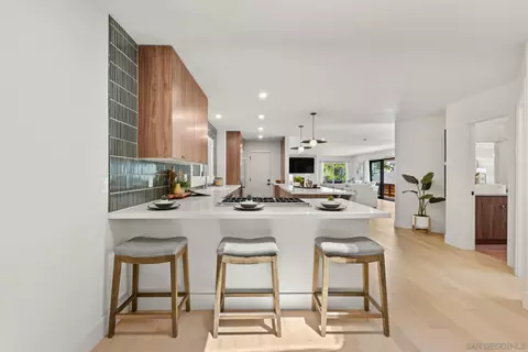 896 La Jolla Rancho Rd, La Jolla, CA 92037 photo 44