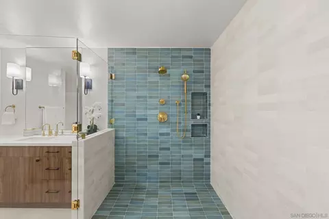 896 La Jolla Rancho Rd, La Jolla, CA 92037 photo 16