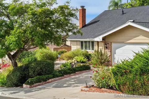 4924 Avila Ave, Carlsbad, CA 92008