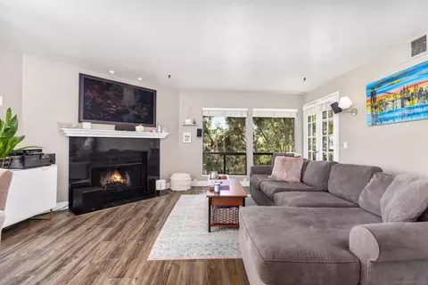 1640 10th Ave #301, San Diego, CA 92101