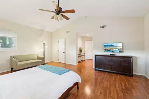 Bedroom - 10629 Challenge Blvd, La Mesa, CA 91941 photo 4 of 14