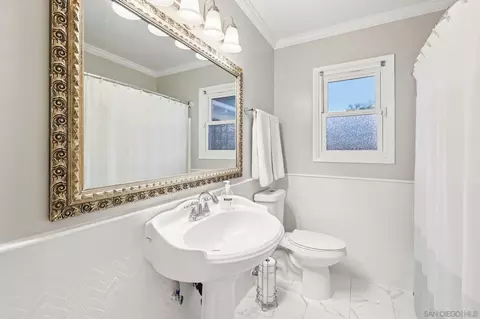 Bath - 10629 Challenge Blvd, La Mesa, CA 91941 photo 3 of 3