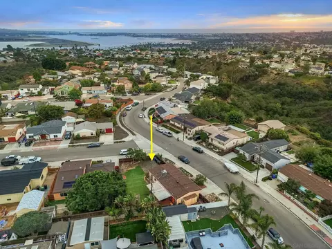 4407 Dakota Dr, San Diego, CA 92117