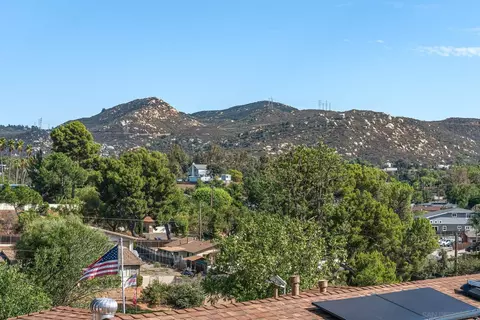 View/Area - 8944 Bower Ln, Lakeside, CA 92040 photo 3 of 10