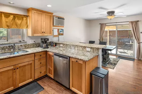 Kitchen - 8944 Bower Ln, Lakeside, CA 92040 photo 4 of 4
