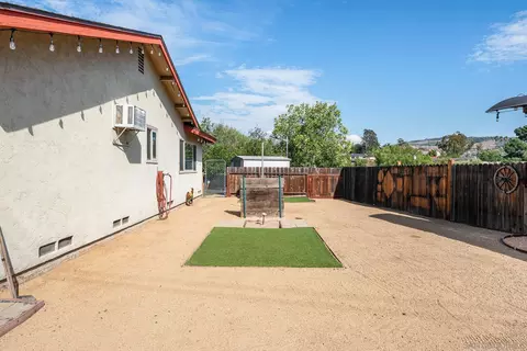 Exterior - 8944 Bower Ln, Lakeside, CA 92040 photo 8 of 14