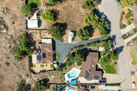 View/Area - 8944 Bower Ln, Lakeside, CA 92040 photo 9 of 10