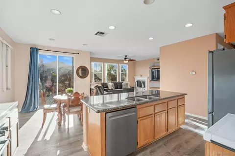 1125 Midnight Way, Oceanside, CA 92057 photo 4