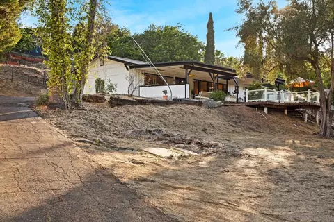 Exterior - 3918 Calavo Dr, La Mesa, CA 91941 photo 4 of 9