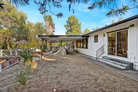 Exterior - 3918 Calavo Dr, La Mesa, CA 91941 photo 2 of 9